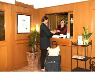 Others 5, Hotel & Weinhaus Zum Schwarzen Baren, Koblenz