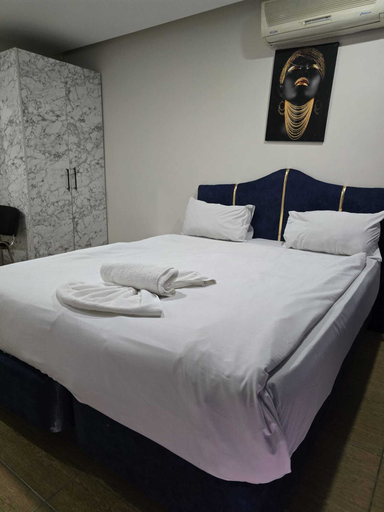 Others 3, Elite Brand Hotel, Beyoğlu