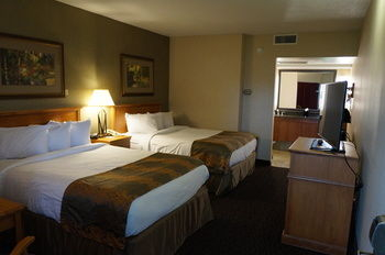 Others 2, The Biltmore Hotel & Suites Main Avenue, Cass