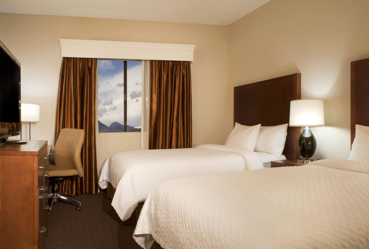 Bedroom 3, Embassy Suites by Hilton Flagstaff, Coconino