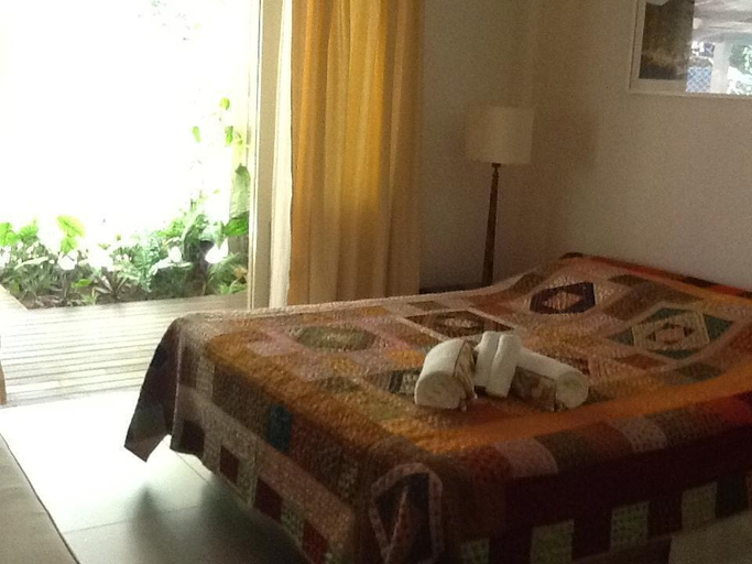 Bedroom 2, Residence Praslinoise
