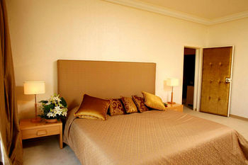 Others 2, Le Palace Hotel, La Marsa