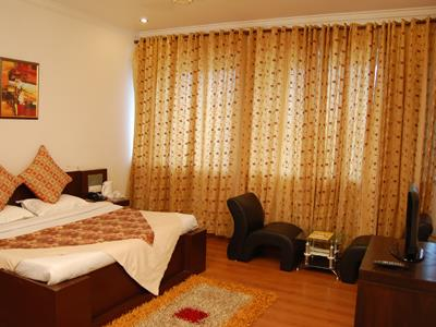 Others 2, Hotel Punnu International, Amritsar