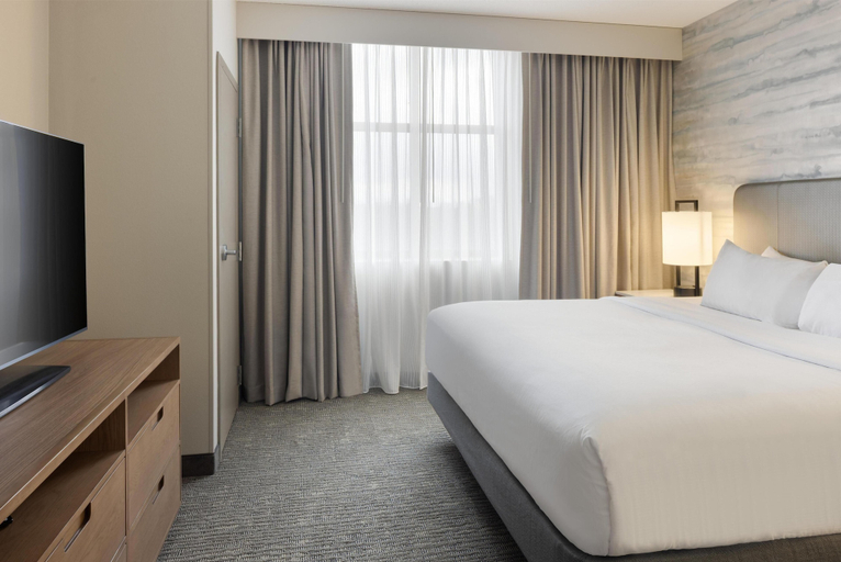 Bedroom 3, Embassy Suites by Hilton Lexington/UK Coldstream, Fayette