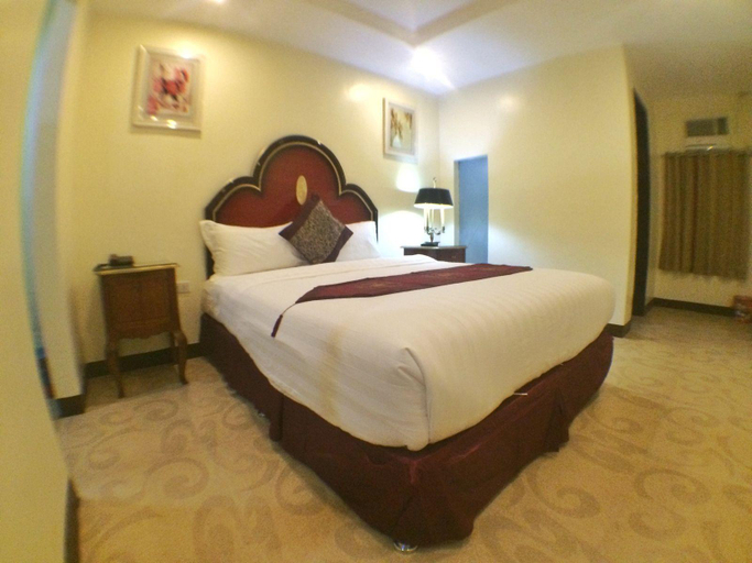 Bedroom, Rainbowland Hotel, Olongapo City