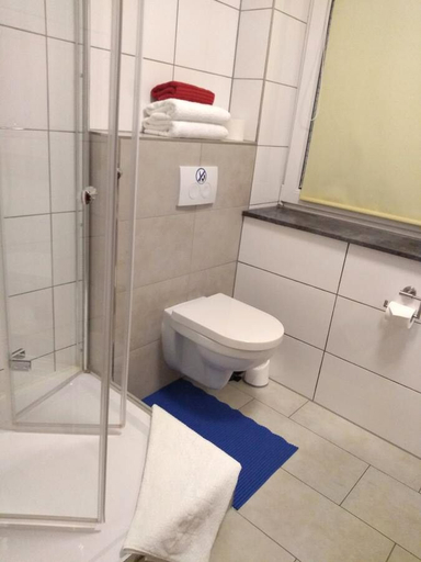 Bathroom 5, MOTELO Bielefeld, Bielefeld