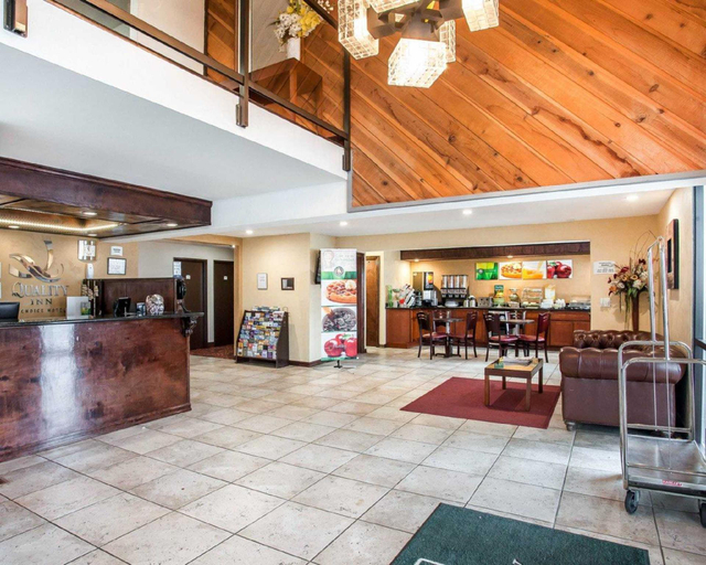 Public Area 2, Quality Inn & Suites Okanogan - Omak, Okanogan