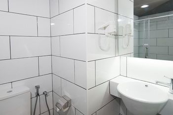 Guestroom 2, FOX Lite Hotel DPulze Cyberjaya, Sepang