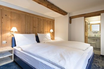 Others 3, Hotel Chesa Rosatsch, Maloja