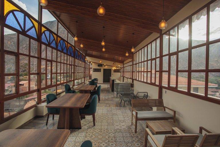 Others 5, Valle del Sol, Urubamba
