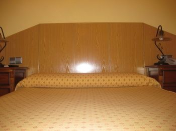 Guestroom 5, Hostal Maria Ronda, Madrid