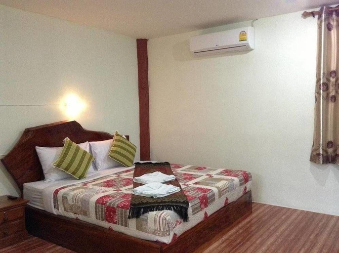 Bedroom 2, Naiyang Discovery Beach Resort, Phuket Island