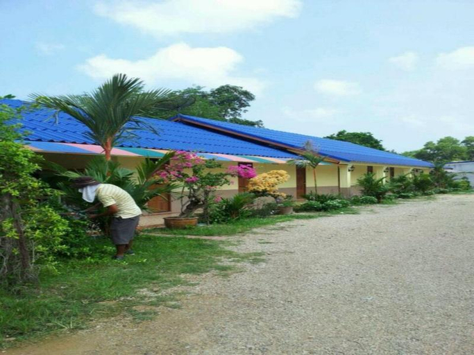 Exterior & Views 5, Khemthong Resort 9, Sikao