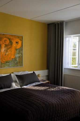 Bedroom 2, Hotel Siemsens Gaard, Bornholm