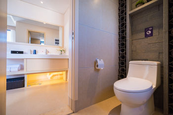 Bathroom 4, eStay Residence Dali, Dali Bai