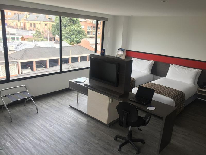 Others 2, Calleja Suites, Santafé de Bogotá