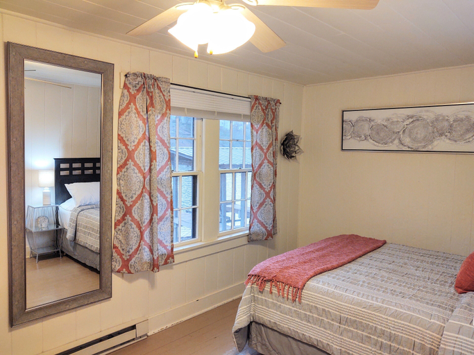 Others 5, Edgewater Resort Cottage #1, Garland