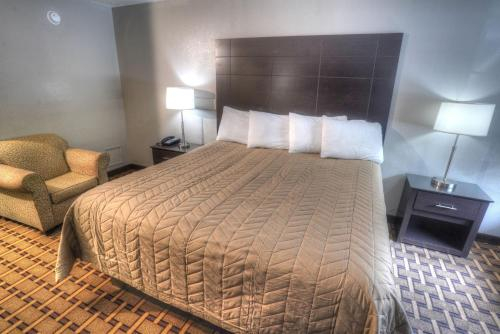 Others 5, Amerivu Inn & Suites - Helen - Downtown, White