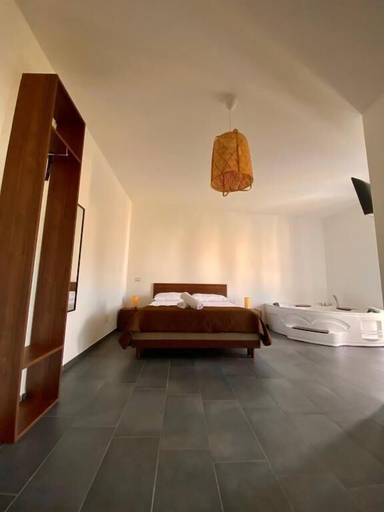 Others 5, Habitat Luxury Suites, Caserta