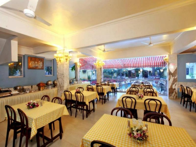 Food & Drinks 3, Avion Holiday Resort, Pune