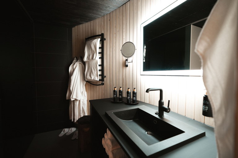Bathroom 3, Livo Arctic, Lapland
