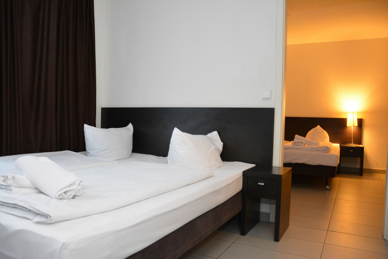 Others 4, Mosel Hotel Frankfurt, Frankfurt am Main
