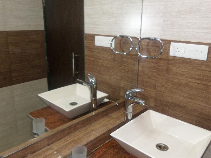 Bathroom 4, Hotel Sai Vijay, Nashik