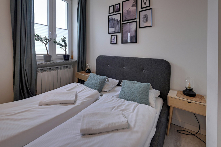 Room 5, RentPlanet - Apartament Sikorskiego, Jelenia Góra