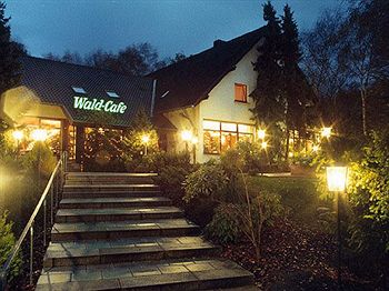 Others 5, Wald-Cafe, Bonn