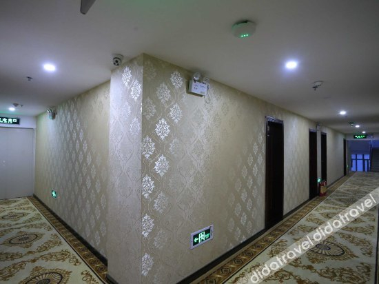 Others 4, Huiyun Business Hotel, Shenzhen