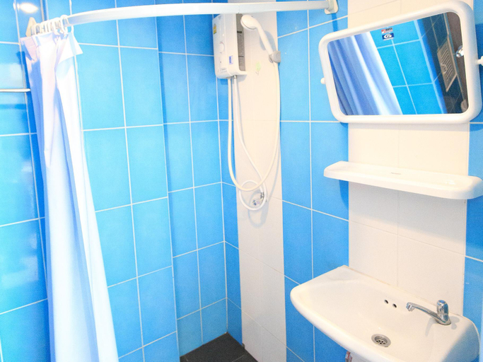 Bathroom, iLife Residence, Phuket Island