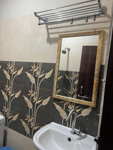 Bathroom 5, Hotel Maya Palace-- Chhibramau, Kannauj