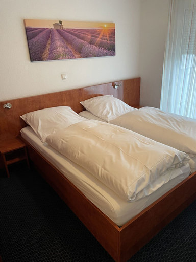 Bedroom 4, Hotel Garni Merkenich, Köln