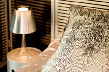 Guestroom 5, Chateau La Mothe du Barry, Gironde
