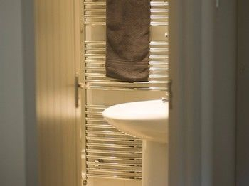 Others 3, Crazy Fox Hurley Boutique Bed & Breakfast, Windsor and Maidenhead