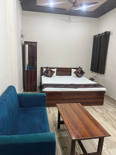 Room 2, Hotel Maya Palace-- Chhibramau, Kannauj