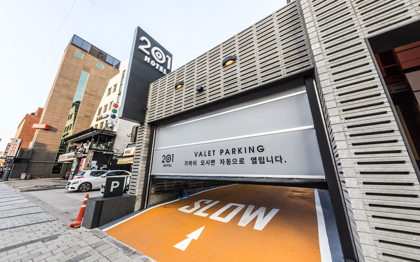 Exterior & Views 1, Bangbae Hotel 2001, Seocho