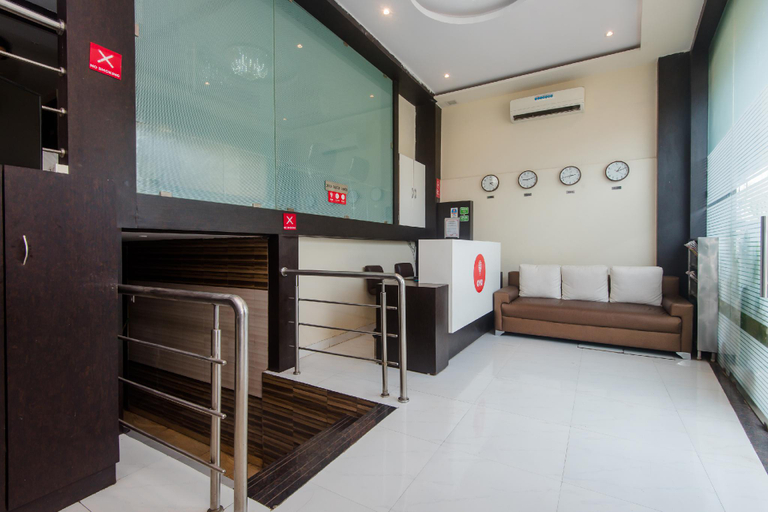 Lobby 2, Hotel O Alfa Grand, Mumbai Suburban