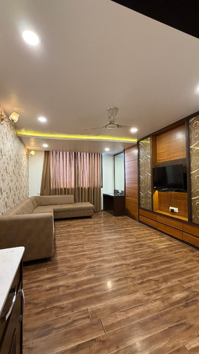 Shared lounge/TV area 4, The Amberly Gardens, Indore