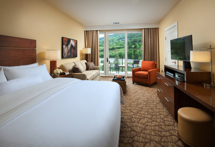 Bedroom, Westin Riverfront Mountain Villas, Eagle