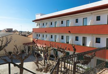 Others 2, Hostal Plaja, Girona