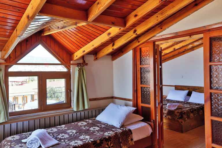Bedroom 3, Club Hotel Gültur, Ayvacık