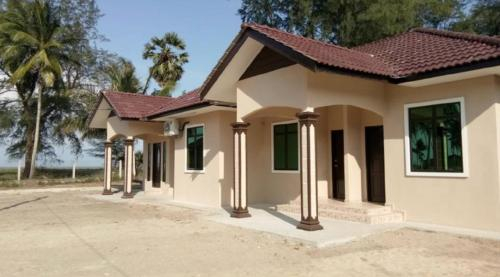 Others 3, faris homestay, Pasir Putih