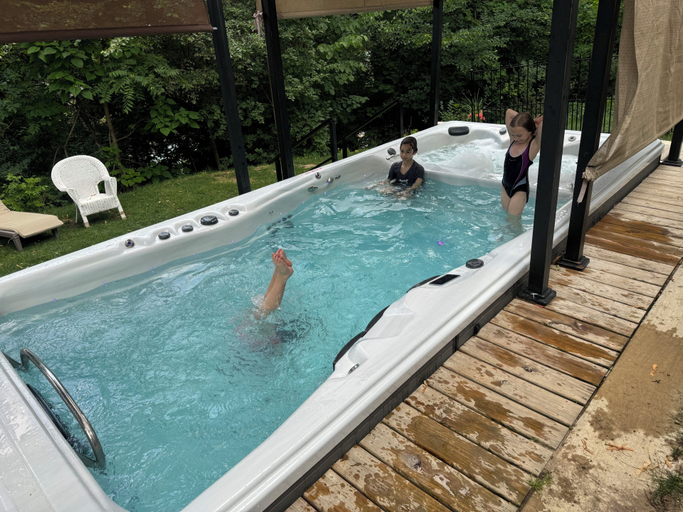 Sport & Beauty 3, Upjohn House Inn, Kalamazoo