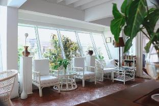 Others 3, Vimala Suites, Khlong Toey