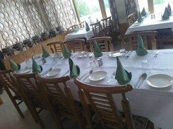 Food & Drinks, Lotus Inn River View, Kullu