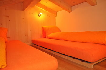 Others 3, Alpenchalet Weidhaus, Saanen