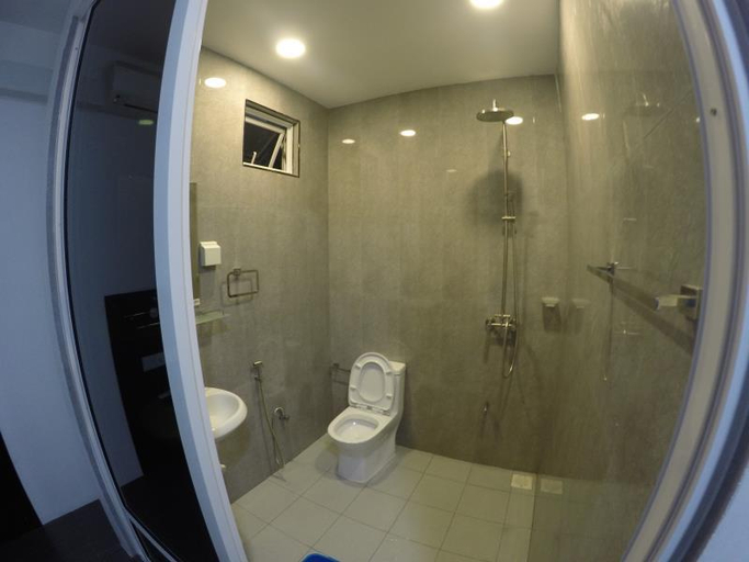 Bathroom, Seven Corals, Kaafu Atoll