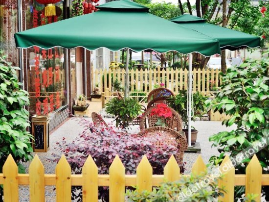 Others 5, Juxiangyuan Hostel, Chengdu