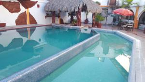 Others 2, Hotel Suites Tropicana Ixtapa, José Azueta